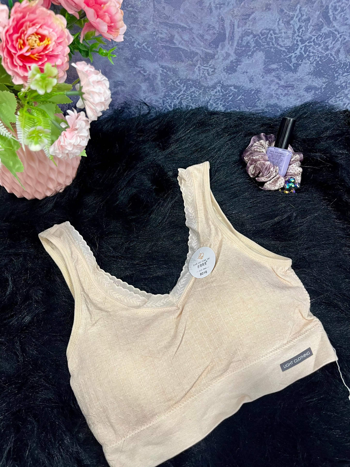 Soft and smooth sports bra (DZ-98)